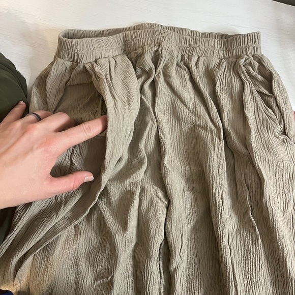 Nasty Gal Wide Leg Crinkle Viscose Pant - Picture 4 of 6